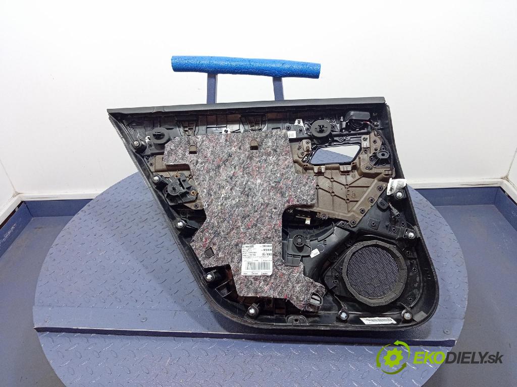 Peugeot 508 2021 Tapacír: dveře Zad: Práva: