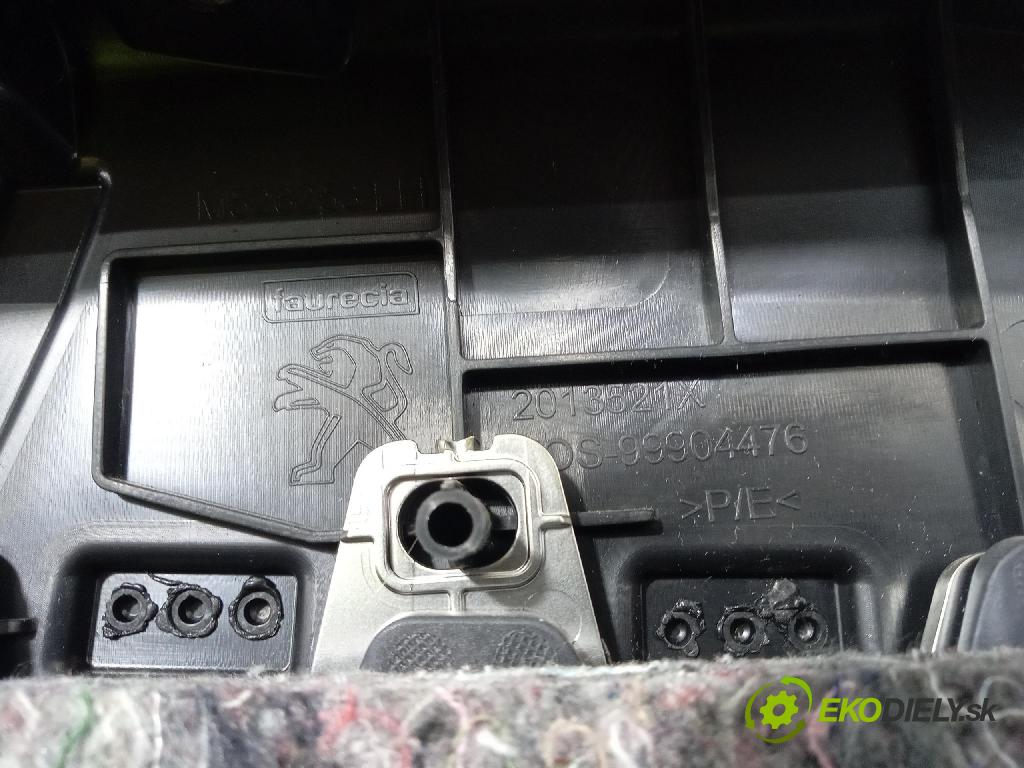 Peugeot 508 2021 Tapacír: dveře Zad: levá