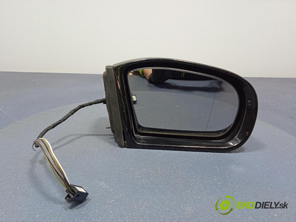 Mercedes C-klasa 2003 zrkadlo pravé