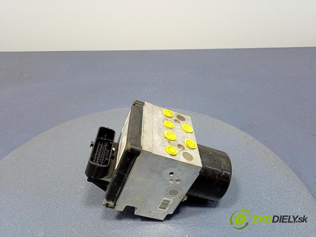 Vw Passat 2010 čerpadlo ABS x 3C0614109AE