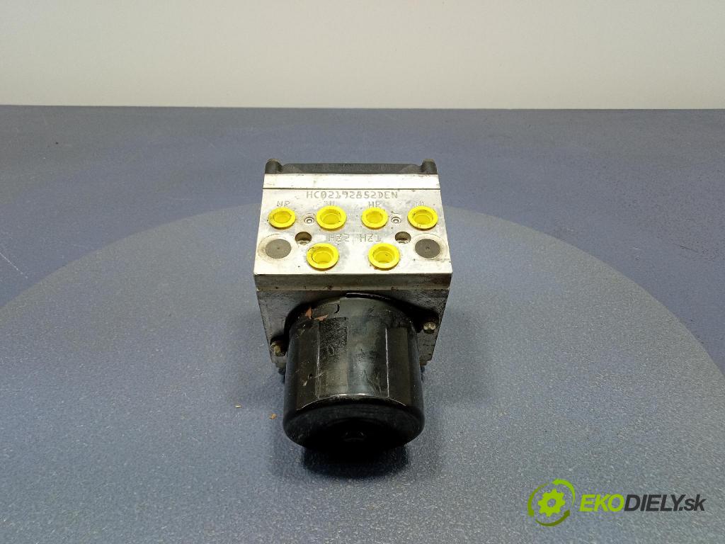 Vw Passat 2010 čerpadlo ABS x 3C0614109AE