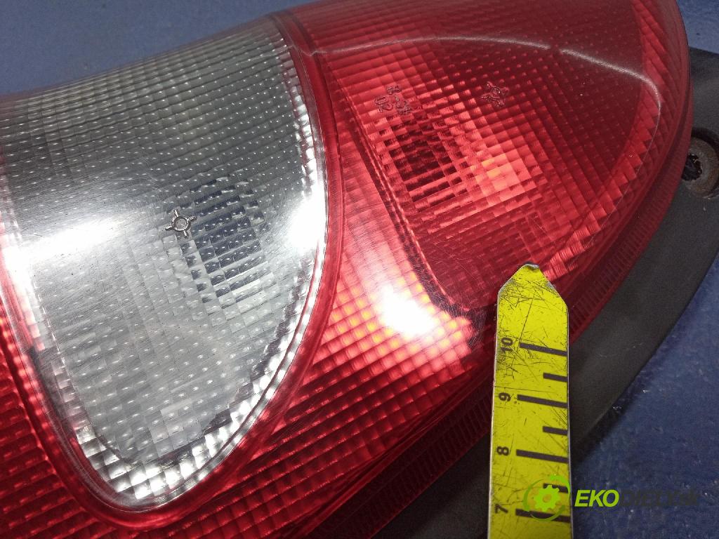 Suzuki Wagon r+ 2002 svetlo / reflektor zad ľavá Vonkajsia: VALEO 2343