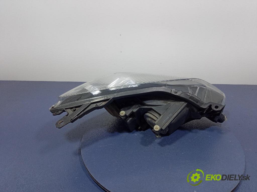 Opel Astra 2004 Reflektor: Vľavo: 442-1140L
