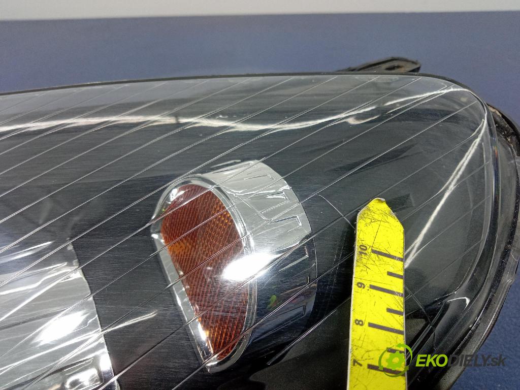 Opel Astra 2004 Reflektor: Vľavo: 442-1140L