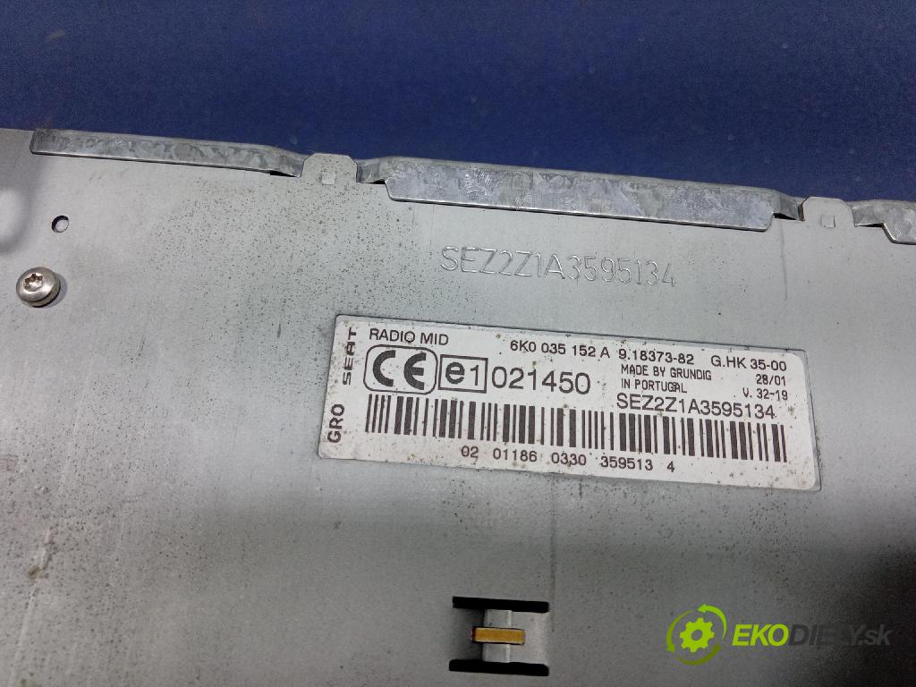 Seat Cordoba 2000 Radio I Navigácia: 6K0035152A