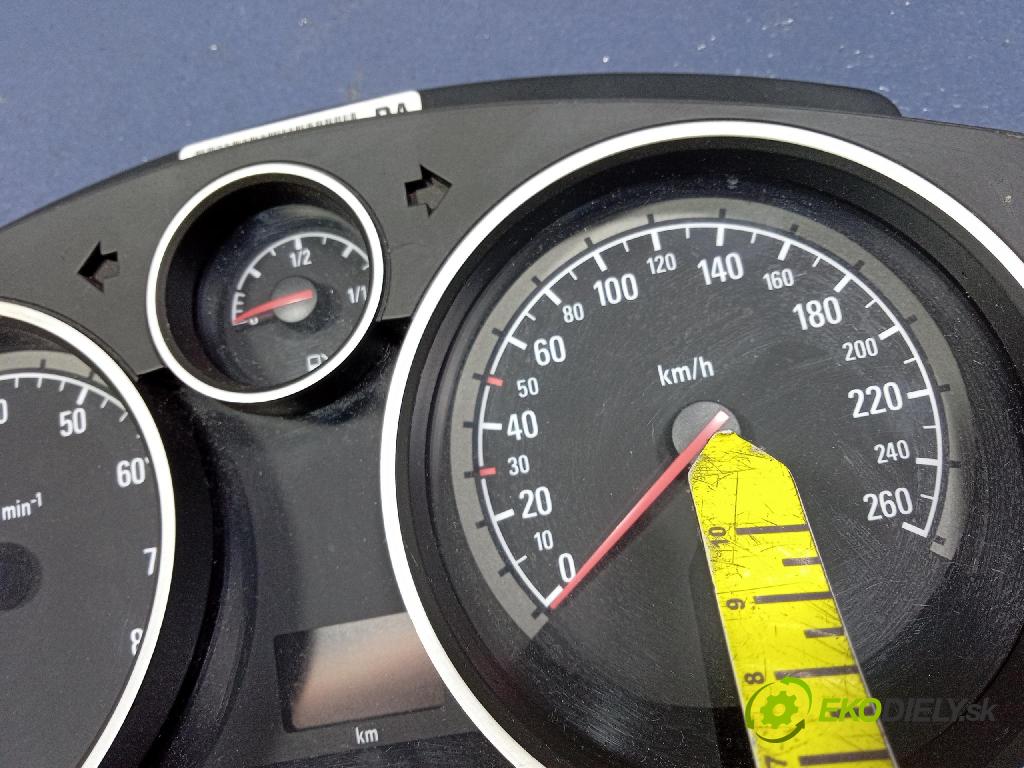 Opel Astra 2004 prístrojovka/ budíky 13172010
