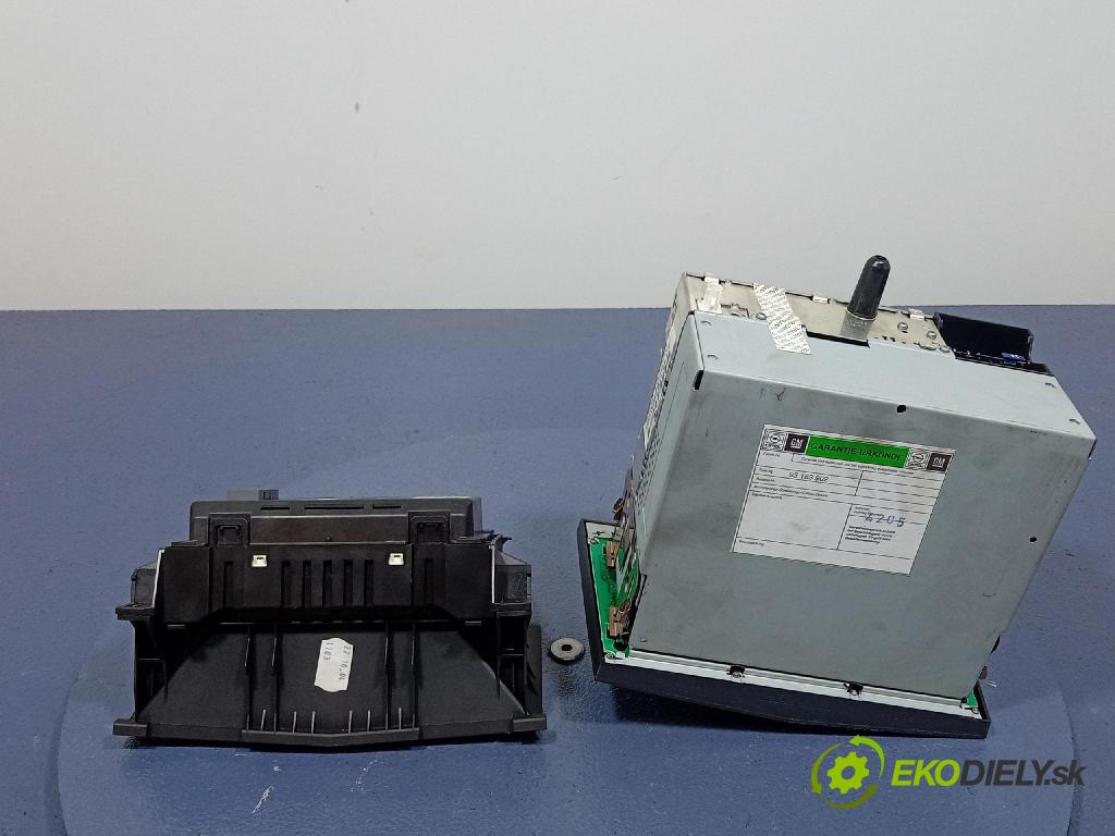 Opel Astra 2004 Radio I Navigácia: 93183902