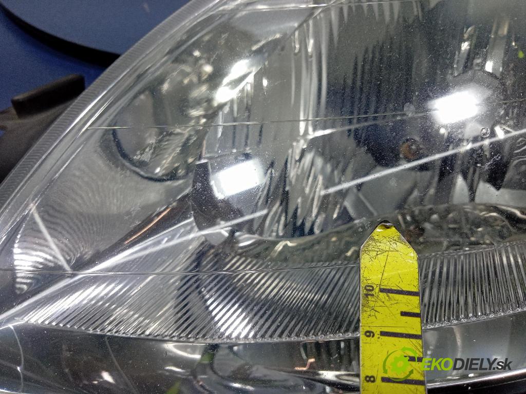Citroen Xsara 2007 Reflektor: Vľavo: 89310175