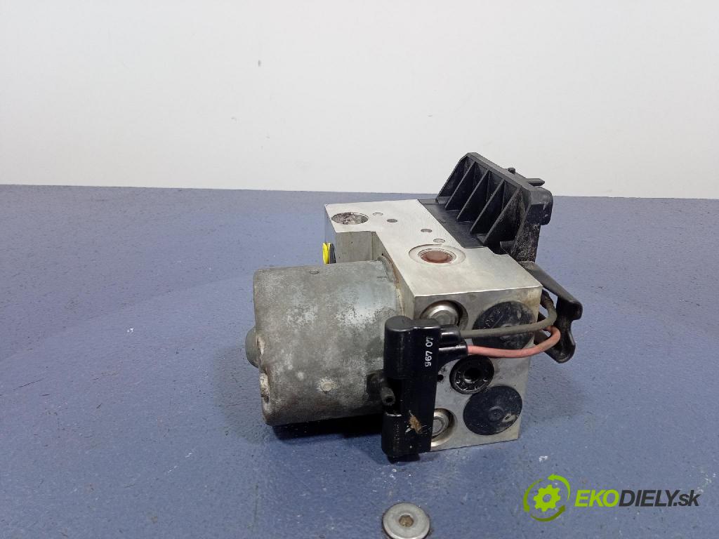 Audi A4 1999 čerpadlo ABS x 8E0614111T