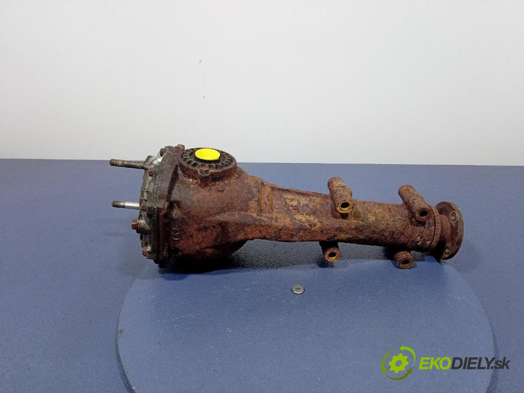 Subaru Legacy 2007 Most: Zadný: