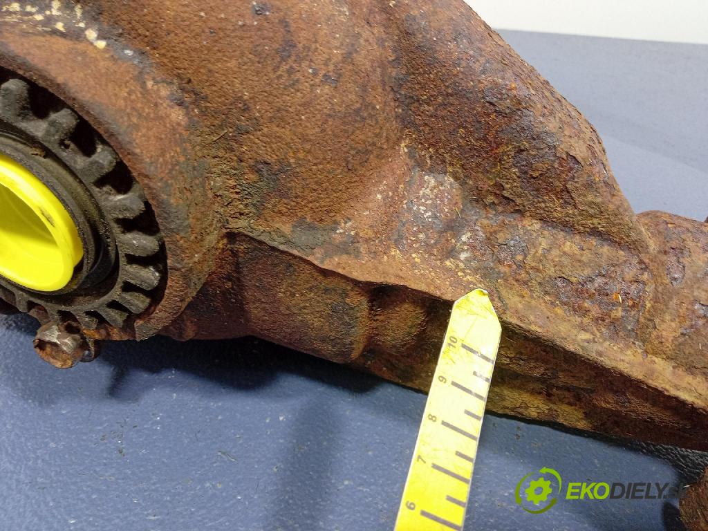 Subaru Legacy 2007 Most: Zadný: 