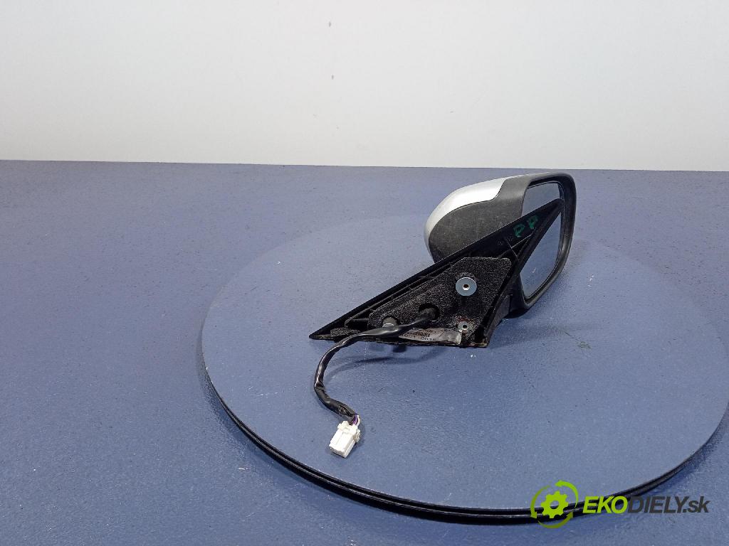 Subaru Legacy 2007 zrkadlo pravé