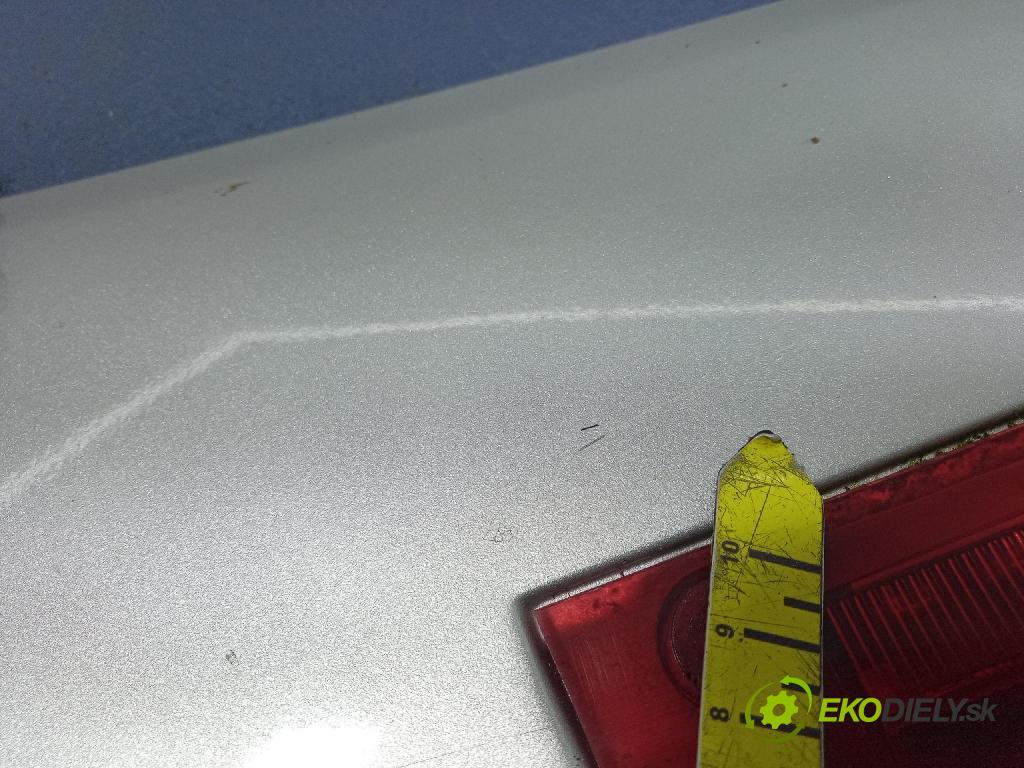 Subaru Legacy 2007 Spoiler: 