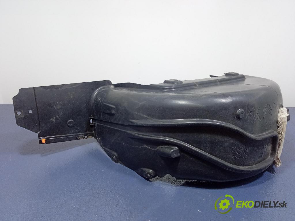 Peugeot 508 2021 Blatník: plastický: zad 9813500780