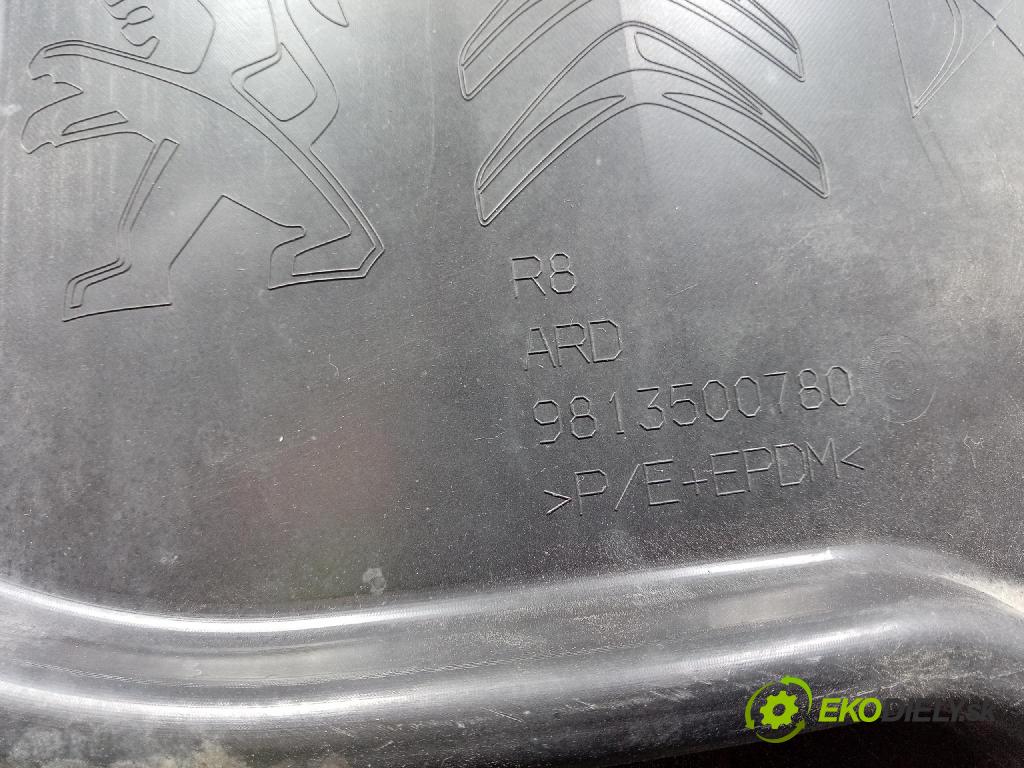 Peugeot 508 2021 Blatník: plastický: zad 9813500780