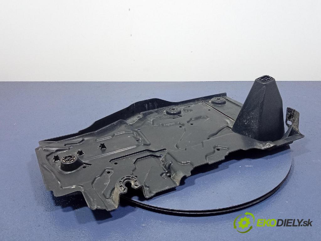 Peugeot 508 2021 kryt Plast: podvozek: 9810609480