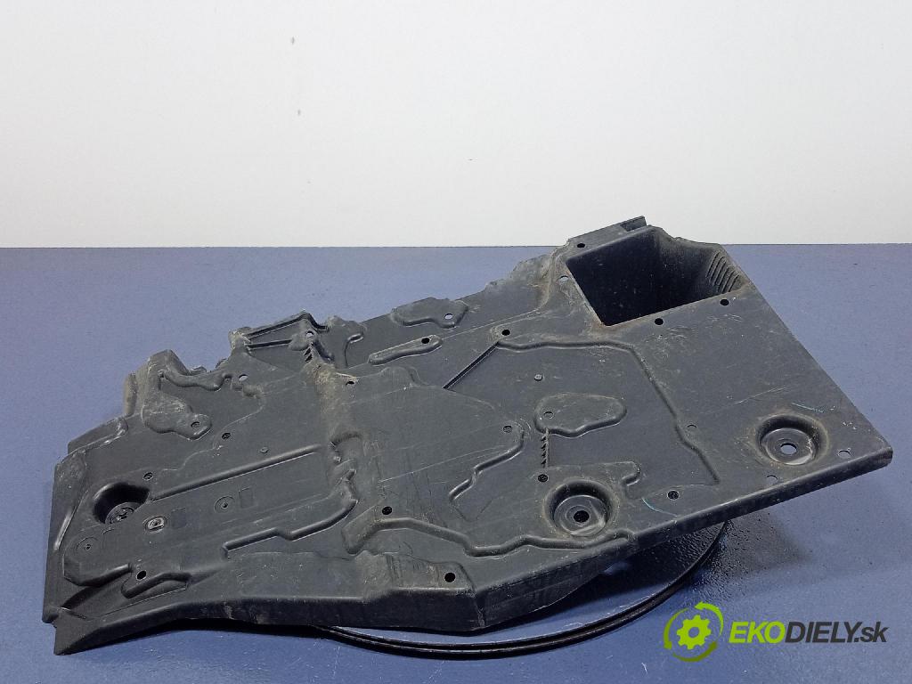 Peugeot 508 2021 kryt Plast: podvozek: 9810609480