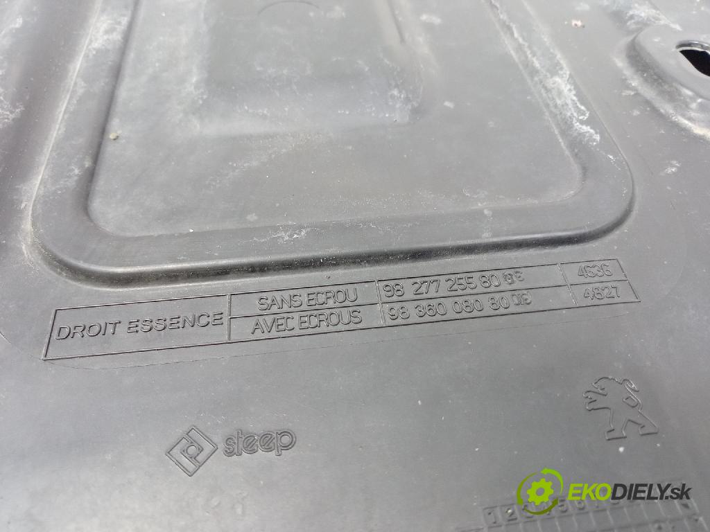 Peugeot 508 2021 kryt Plast: podvozek: 9827725580