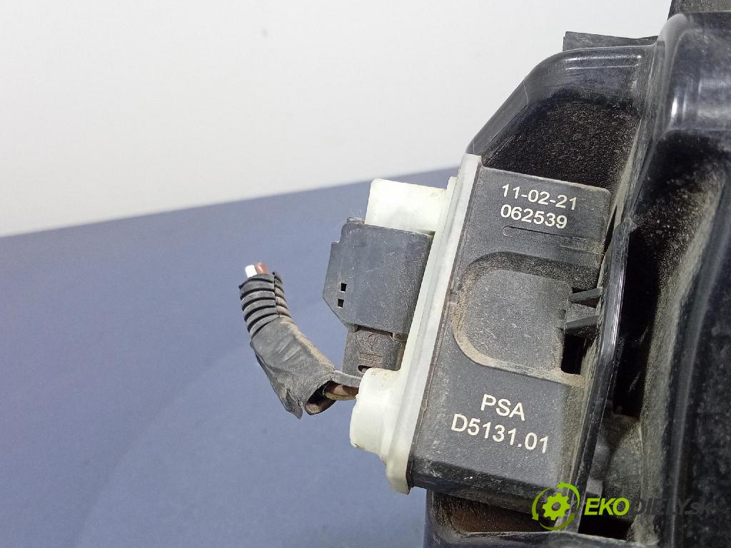 Peugeot 508 2021 Klapka nádrže paliva 9829837980