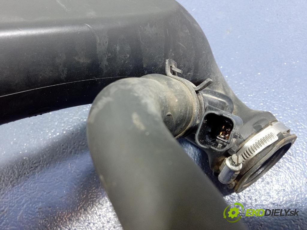 Peugeot 508 2021 trubka Vzduch: 9834735780