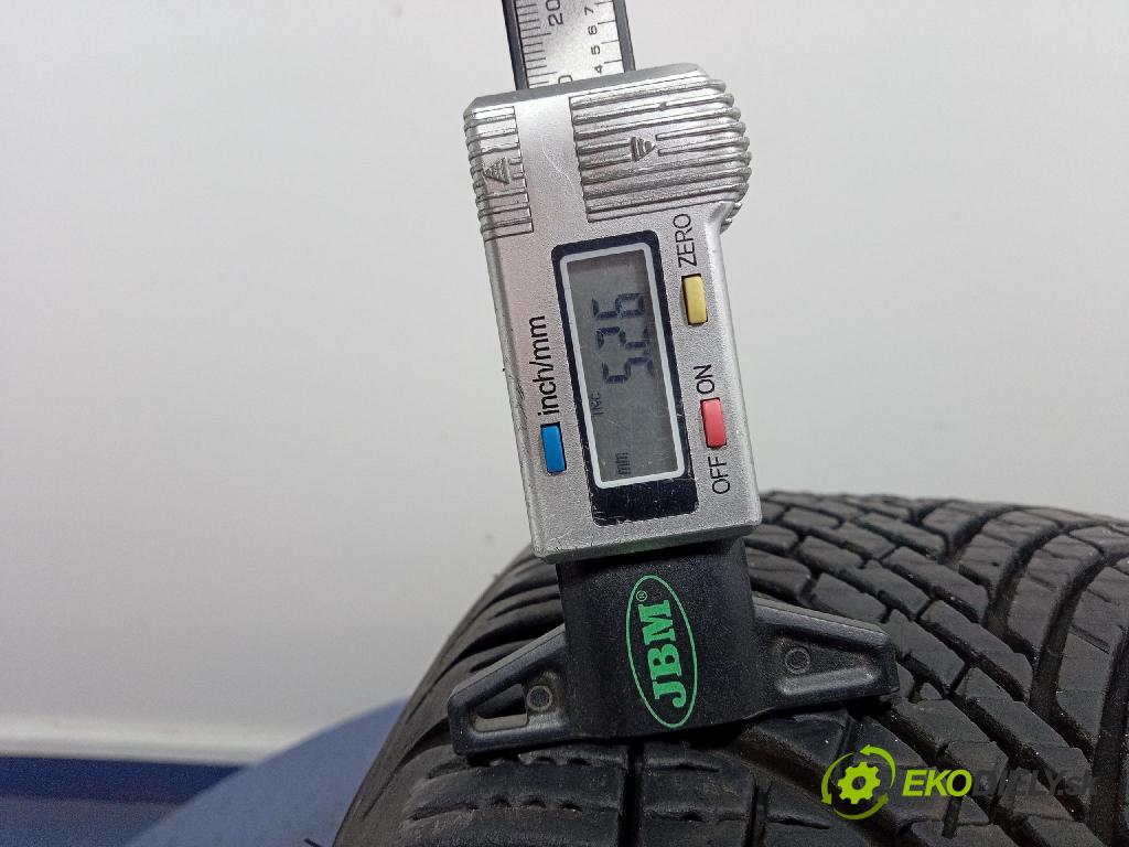 Mitsubishi Outlander 2007 pneumatika Multi-sezóna: 4038526046925