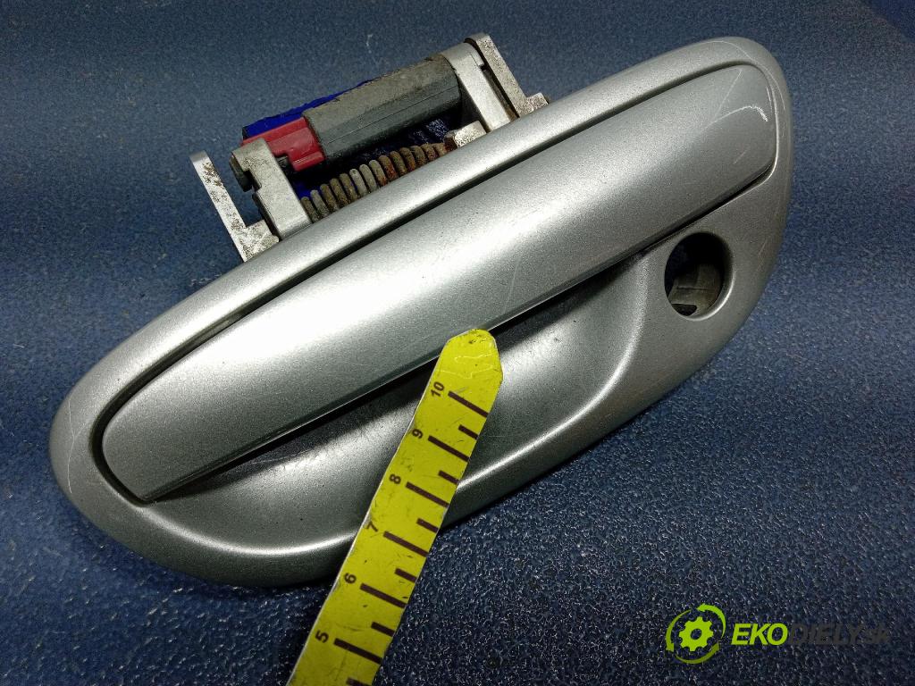 Subaru Legacy 2007 rukoväť Predné ľavá