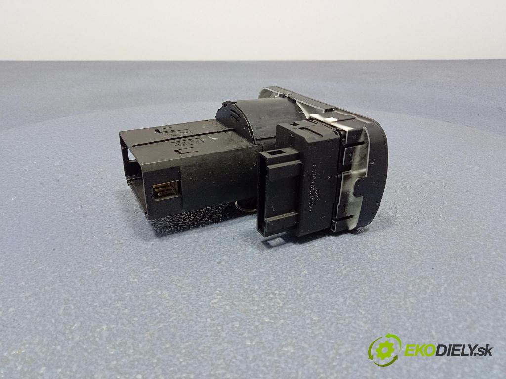 Audi A3 1998 prepínač svetiel 8L1941531G