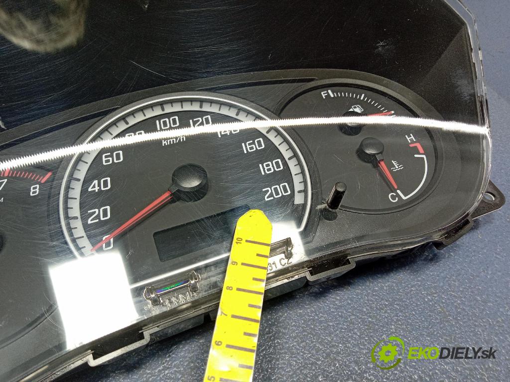 Suzuki Swift 2009 prístrojovka/ budíky 34100-72KB0