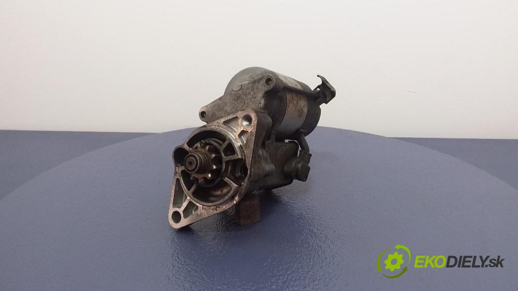 Toyota Yaris 2002 štartér 28100-33050