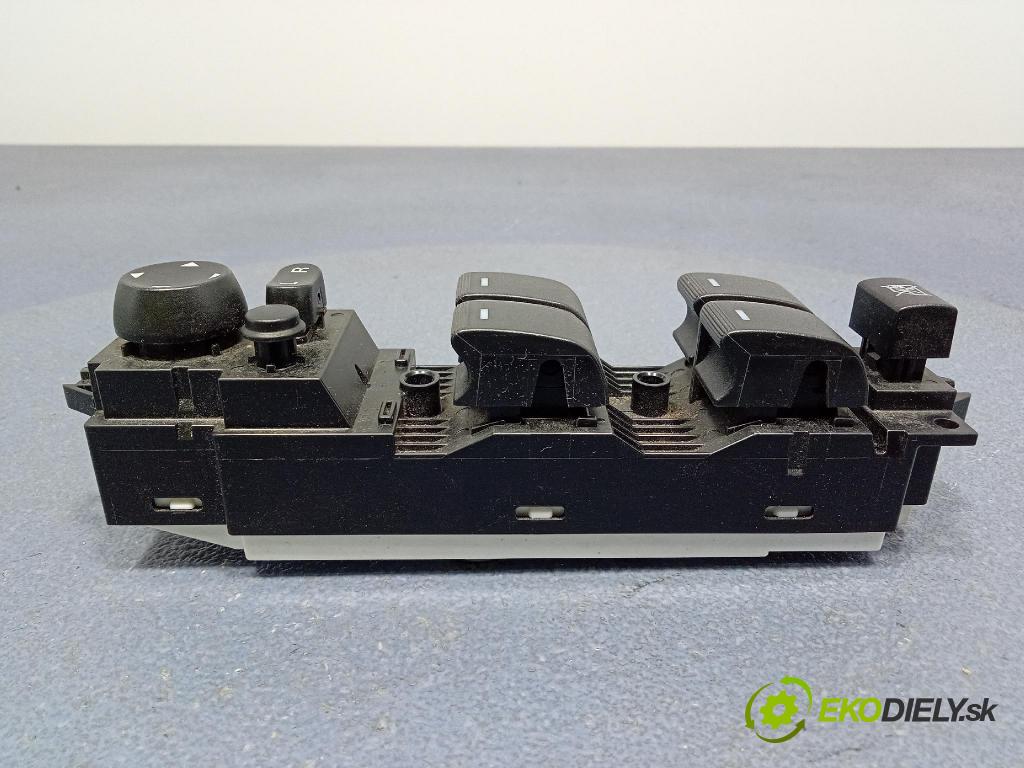 Mazda 6 2010 prepínač Okná: GDK466350A