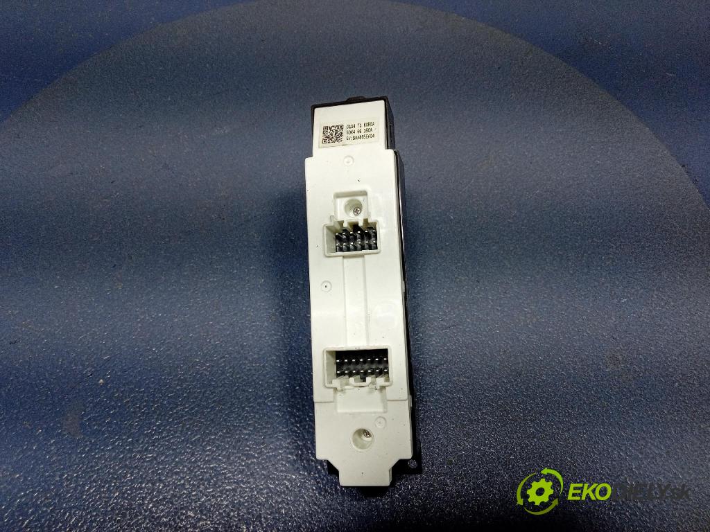 Mazda 6 2010 prepínač Okná: GDK466350A