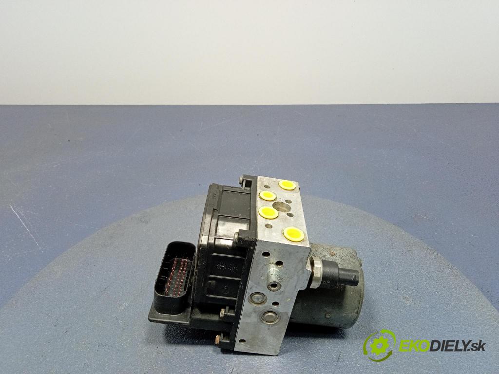 Vw Passat 2004 čerpadlo ABS x 4B0614517G