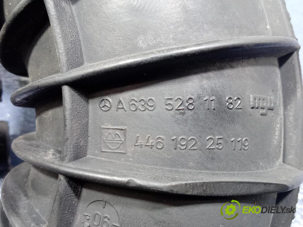 Mercedes Vito 2006 rúrka Vzduch: A6395281182