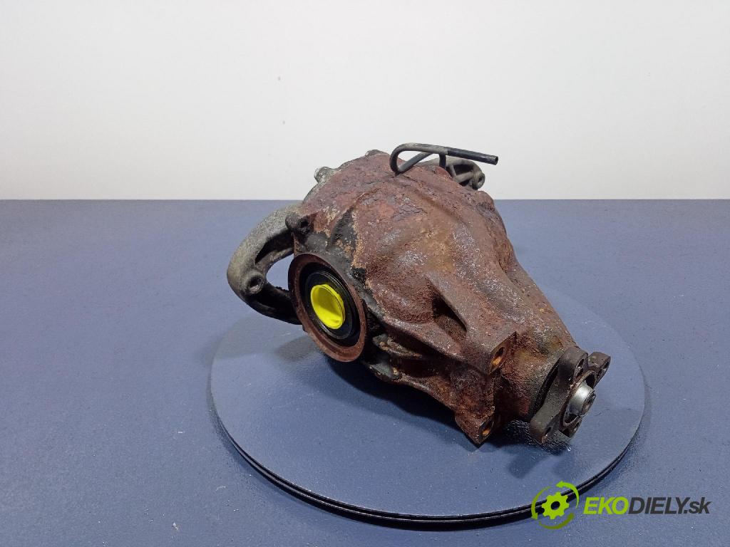 Mercedes Vito 2006 Most: Zadný: A6393510105