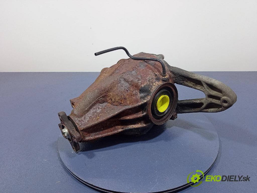 Mercedes Vito 2006 Most: Zadný: A6393510105