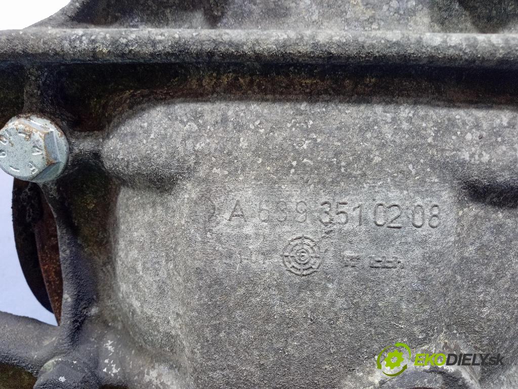 Mercedes Vito 2006 Most: Zadný: A6393510105