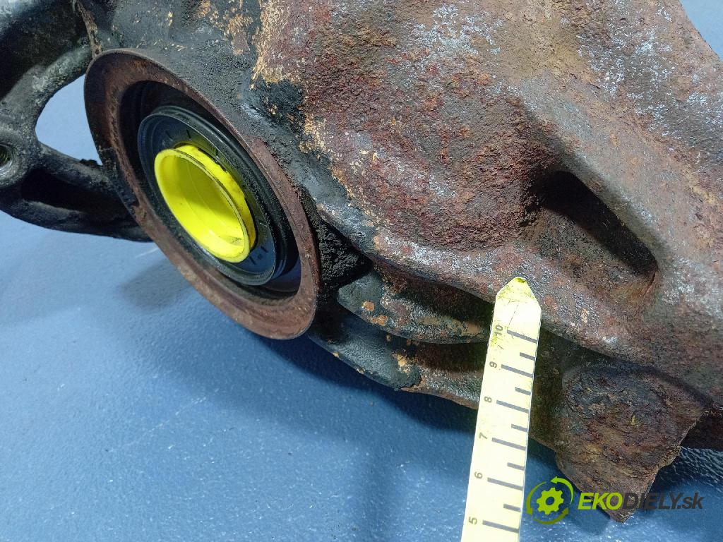 Mercedes Vito 2006 Most: Zadný: A6393510105