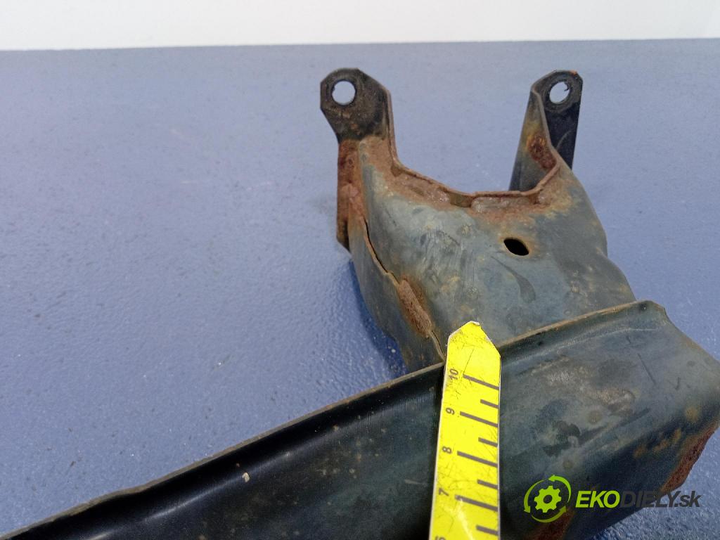 Mazda 6 2010 výstuha narazník Predné