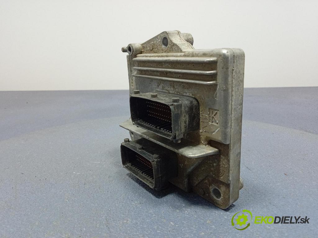 Opel Astra 2005 riadiaca jednotka Motor: 28020960