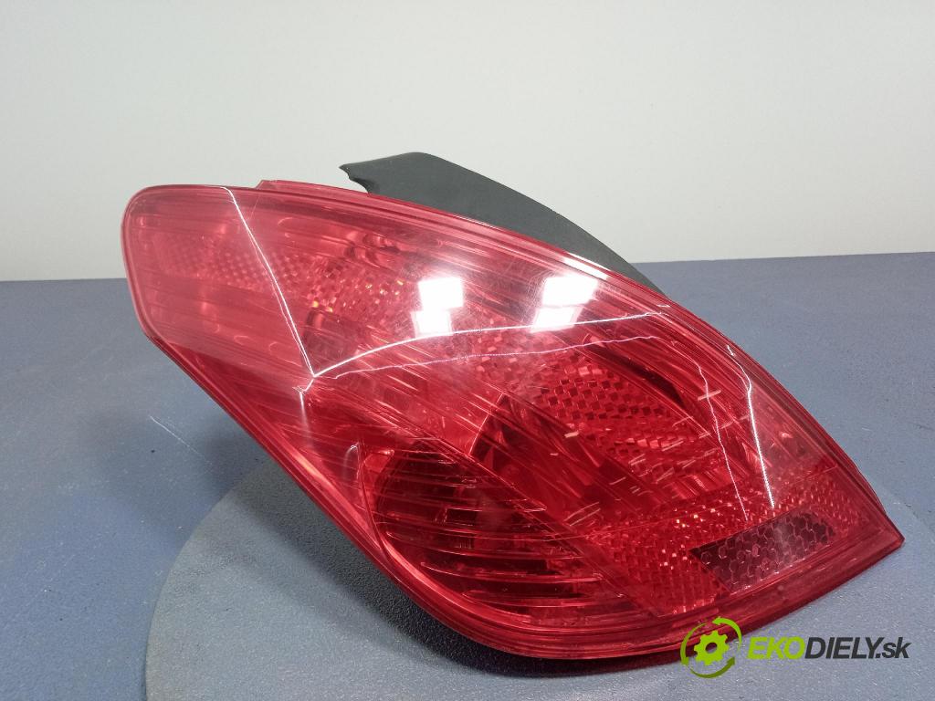 Peugeot 308 2009 svetlo / reflektor zad ľavá Vonkajsia: 9680425780