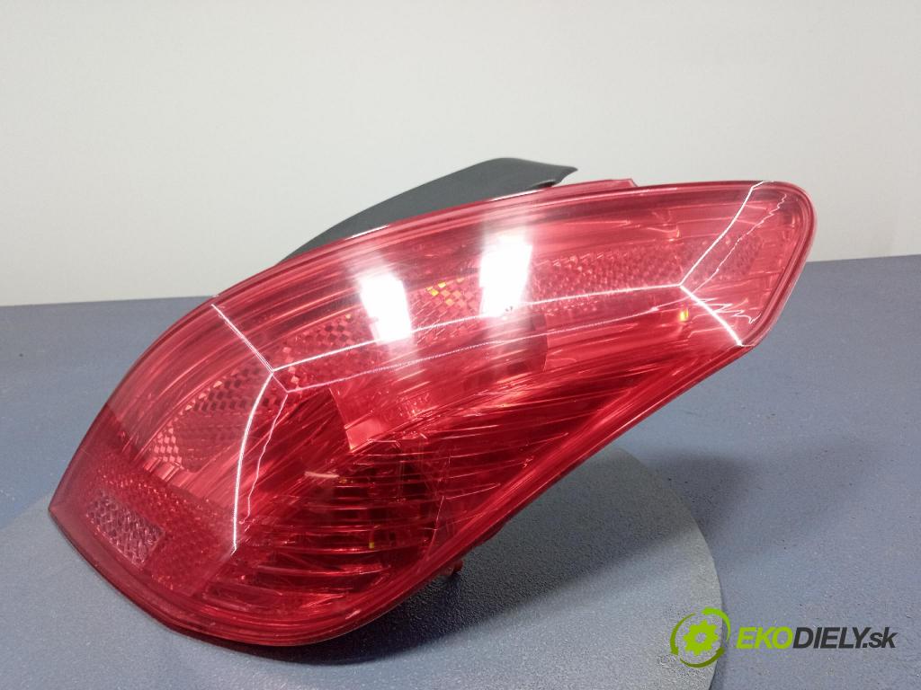 Peugeot 308 2009 svetlo / reflektor zad Prava: Vonkajsia: 9680425680