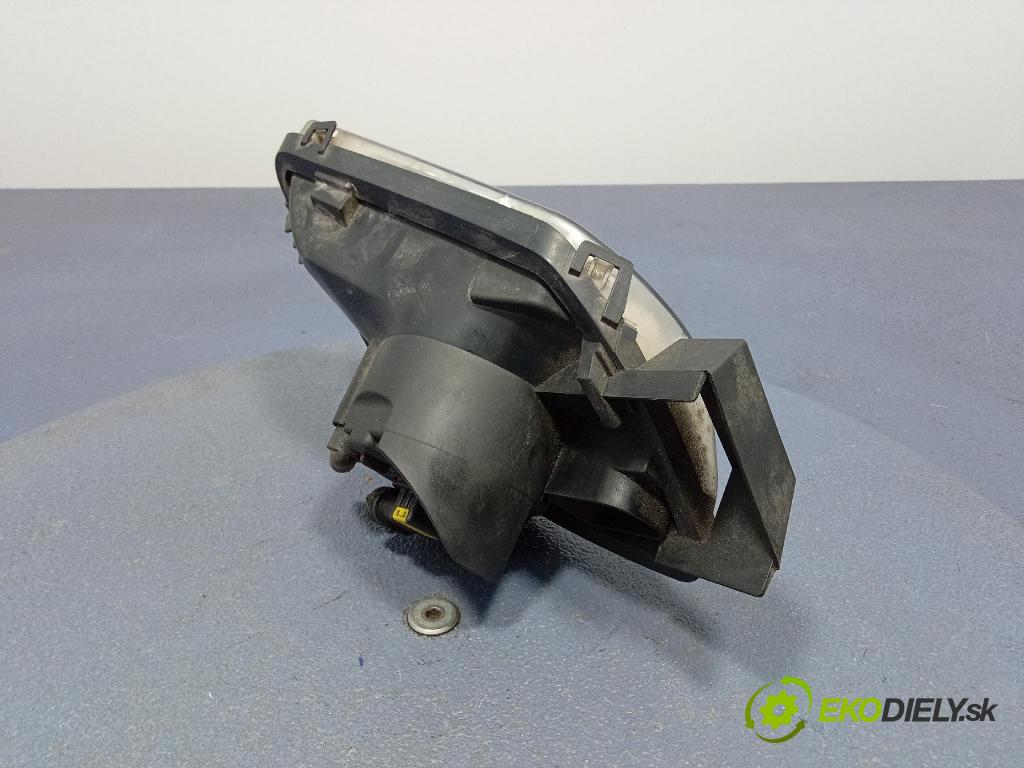 Peugeot 308 2009 Halogen v pravo: 9680498880