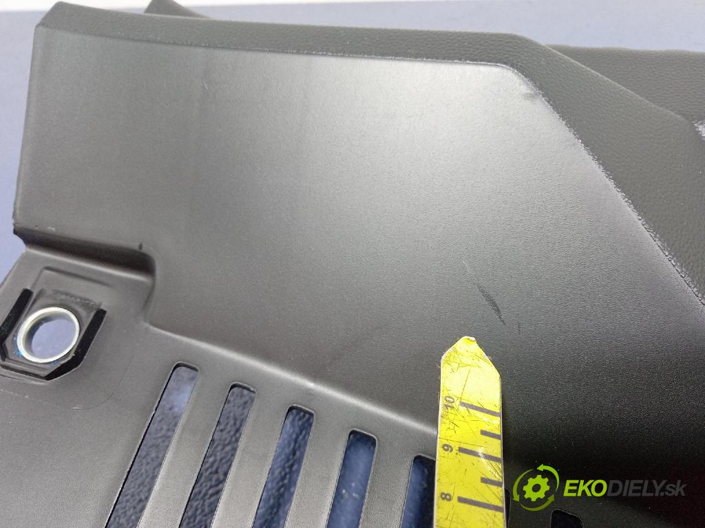 Renault Captur 2023 lišta kufr 849207023R