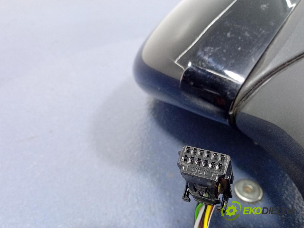 Renault Captur 2023 zrkadlo Vľavo: