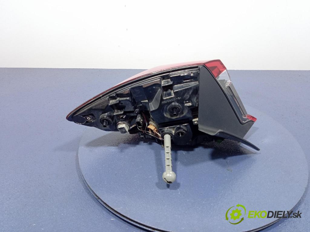 Renault Captur 2023 svetlo / reflektor zad Prava: Vonkajsia: 265507894R