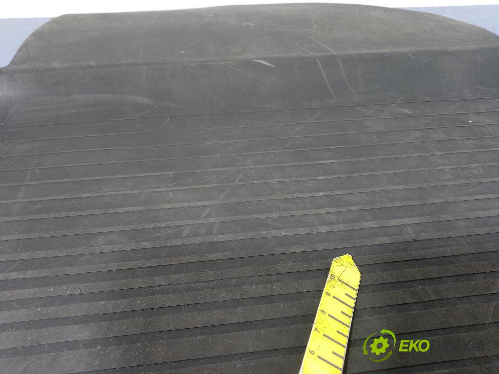 Renault Captur 2023 koberec do auta 8201725646