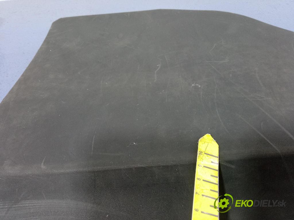 Renault Captur 2023 koberec do auta 8201725646