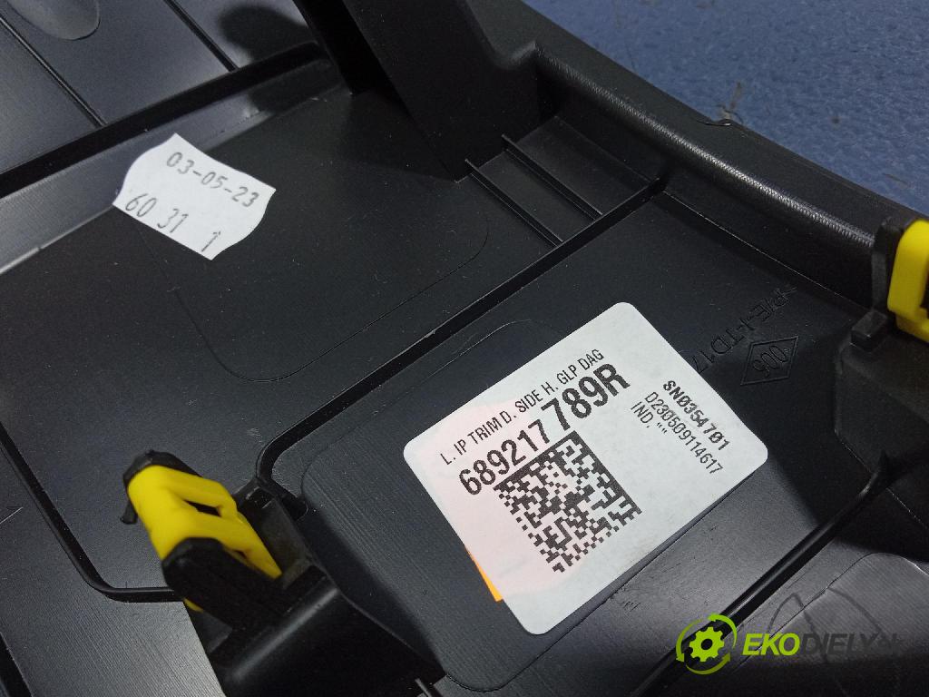 Renault Captur 2023 kryt Plast: Interiéry: 689211465R