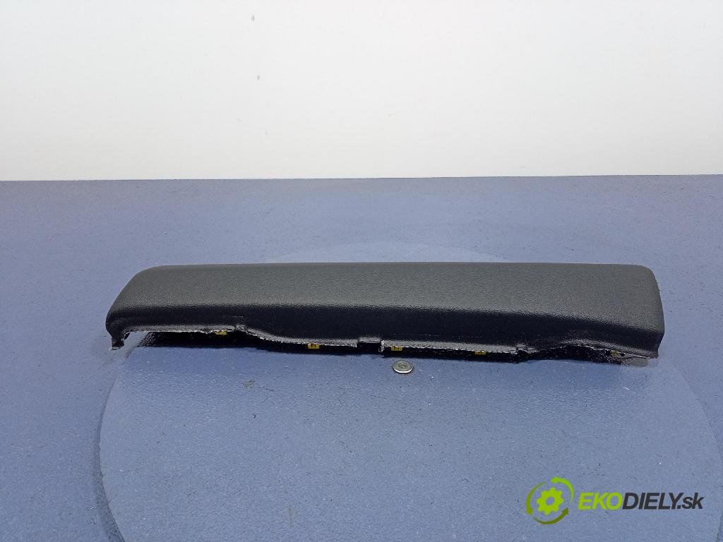 Renault Captur 2023 kryt Plast: Interiéry: 682112465
