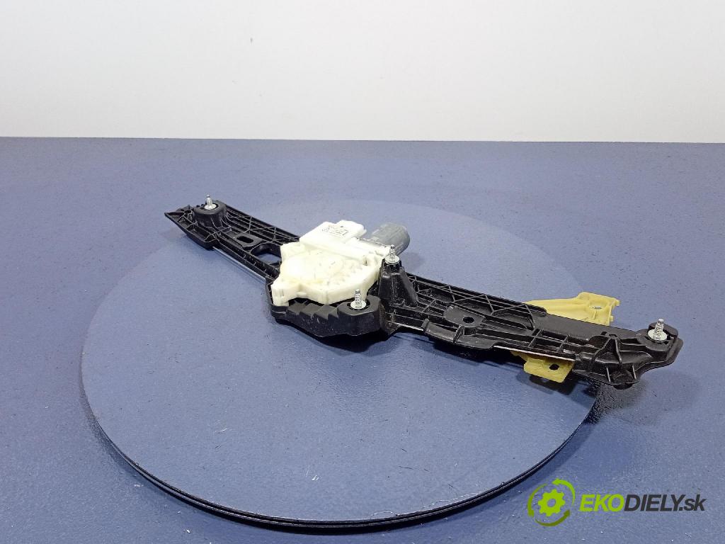 Renault Captur 2023 mechanismus stahování Sklenka: před Levý: 807215326R